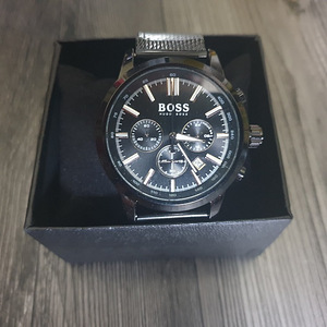 Новые часы Hugo Boss