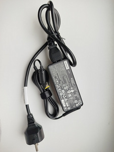 Original UUS Lenovo ThinkPad 45w laadimisseade (2 foto / 3)