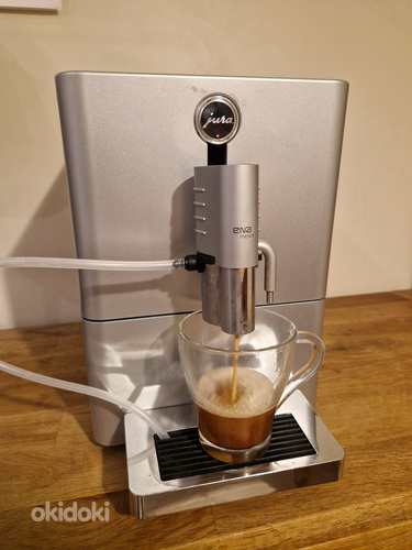 Полностью автоматическая кофемашина Jura ENA mikro 9 (фото #1)