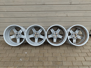 Alutec Grip 5x108 18" valuveljed (3 foto / 6)