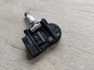 4x 433MHz rehvirõhuandur (2 foto / 3)