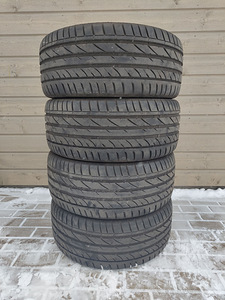 4x 245/40/18 uueväärsed suverehvid (1 foto / 5)