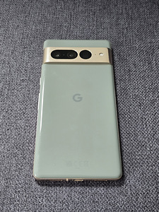 Google Pixel 7 Pro 12/128GB (2 foto / 7)