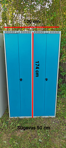 Metallist riidekapid (1 foto / 5)