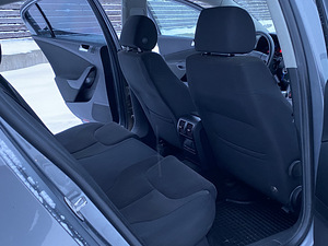 Volkswagen Passat B6 1.9TDI 77kw 2005 (12 foto / 14)