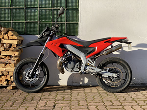 Aprilia SX50 2T AM-kat (4 foto / 10)