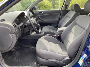 Volkswagen Passat B5.5 Variant 1.9TDI 96kw 6-k (8 foto / 15)