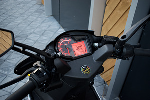Aprilia SR50R 2018 2T (9 foto / 10)