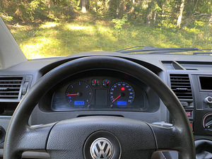 Volkswagen Transporter T5 Long 1.9TDI 77kw (11 foto / 15)