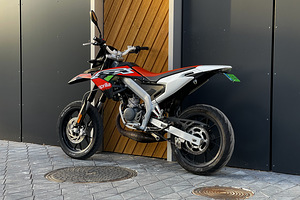 Aprilia SX 50 2018 Factory (6 foto / 10)