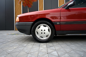 Audi 80 B3 1.9D 50kW 1990 (7 foto / 15)