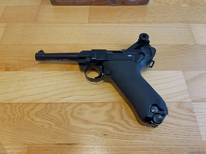 Новый пневматический пистолет UUS LEGENDS P08 LUGER BLOWBACK (5 фото из 10)