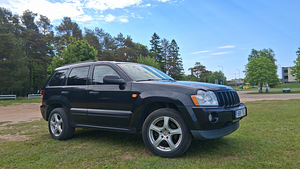 Jeep Grand Cherokee (1 фото из 6)