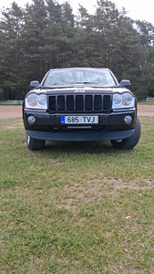 Jeep Grand Cherokee (3 фото из 6)