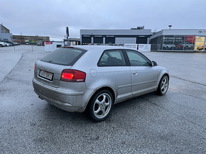 Vahetada Audi A3 (3 foto / 6)