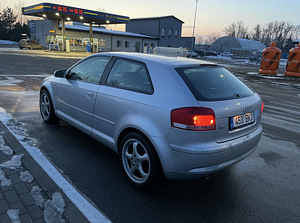 V: Audi A3 2.0tdi 103kw (4 foto / 5)