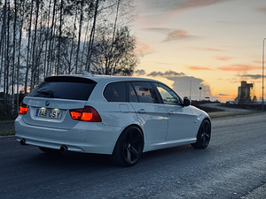 BMW 335d Lci (5 foto / 7)