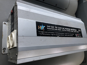 Inverter 24V DC kuni 230V 2500W (2 foto / 3)