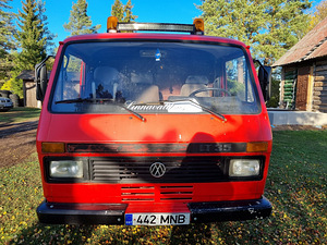 Volkswagen LT 35 Эвакуатор (1 фото из 6)