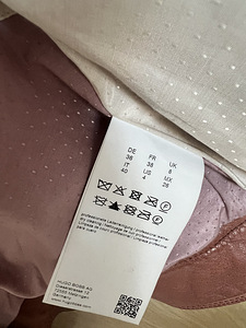 Hugo boss , 36 (2 foto / 5)