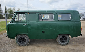 UAZ 452 buss 4x4 (2 foto / 9)