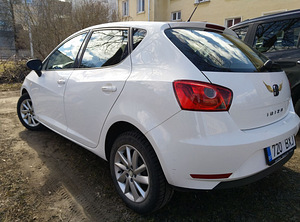 Seat ibiza (2 foto / 10)