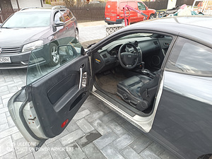 Hyundai coupe (3 foto / 9)