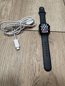 Apple Watch SE 2 GPS+LTE 40 мм