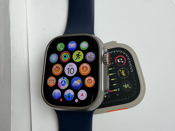 Apple Watch Ultra 2 49mm GPS+LTE