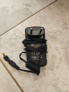 Makita BMR100 – tööraadio (FM/AM), originaal (6 foto / 6)