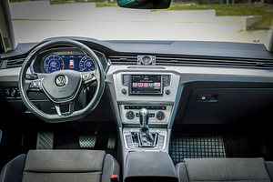 Müüa Volkswagen Passat (6 foto / 10)