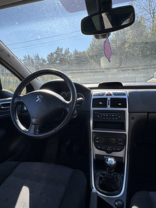 Peugeot 307 (SW) 2.0 HDI 100kW (3 foto / 9)