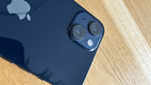iPhone 13 от Apple (3 фото из 5)