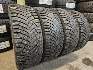 205 60 R 16 Michelin X Ice North 4 (1 foto / 5)