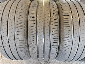 205 55 R 16 Bridgestone Alenza 001 (1 foto / 5)