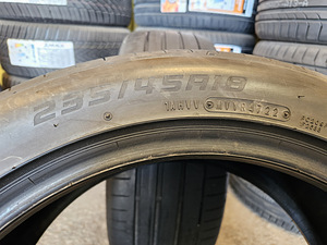 235 45 R 18 Falken Azenis FK520 (3 foto / 5)