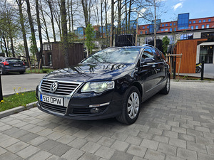 VOLKSWAGEN PASSAT 2.0 125 KW (1 foto / 12)