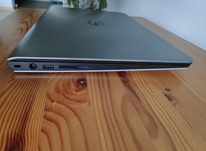 Dell Inspiron15 (4 foto / 8)