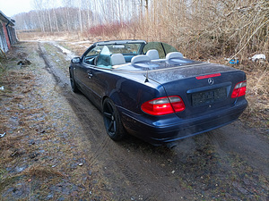 Mercedes-benz clk320 cabrio (2 foto / 2)