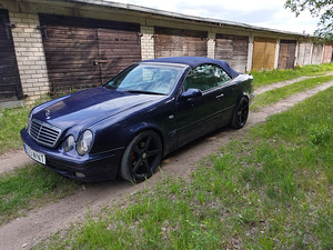 Mercedes-benz clk320 cabrio (8 foto / 11)