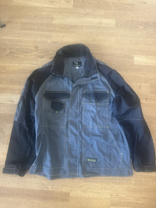 Рабочая одежда (2 фото из 6)