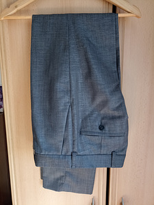 Meeste ülikond r.46(M) (2 foto / 2)