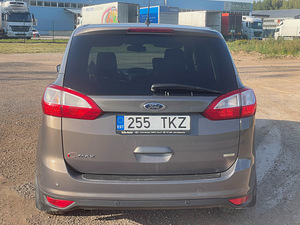 Ford Grand C-Max (4 foto / 14)