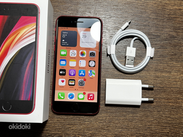 Apple iPhone SE 2020 64gb, красный (фото #1)
