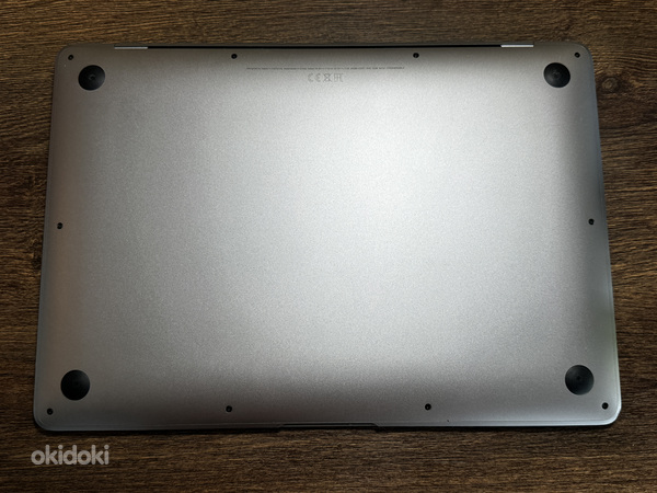 Apple Macbook Air M1 256gb/8gb (13-дюймовый, 2020) Space Grey IN (фото #3)