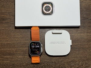 Apple Watch Ultra 1st Gen, 49mm, Titanium (1 foto / 3)