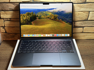 Apple Macbook Air M2 256GB/8GB (13-inch, 2022), Midnight RUS (1 foto / 3)