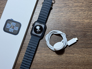 Apple Watch SE 2022, 44mm, Midnight GPS + Cellular (3 foto / 3)