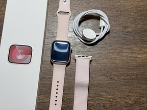 Apple Watch Series 9, 45mm, Pink GPS (2 foto / 3)