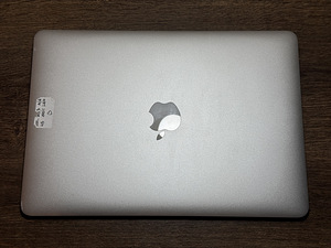 Apple Macbook Air 128gb/4gb (13-inch, 2013), SWE (2 foto / 3)